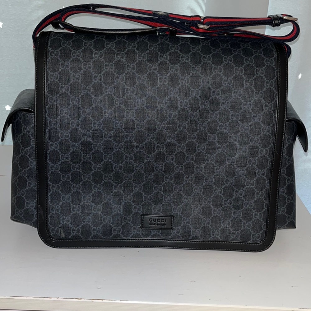 Gucci Supreme diaper bag, black/grey color with blue and red Gucci strap